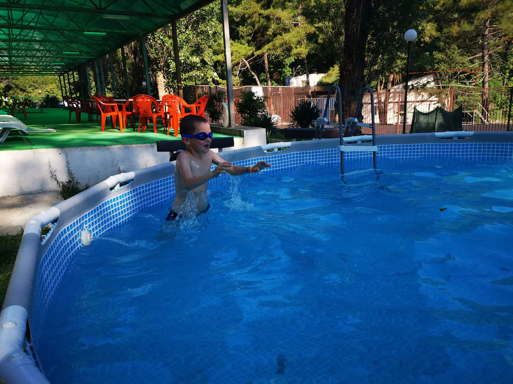 Pansionat Yuzhniy Hostel