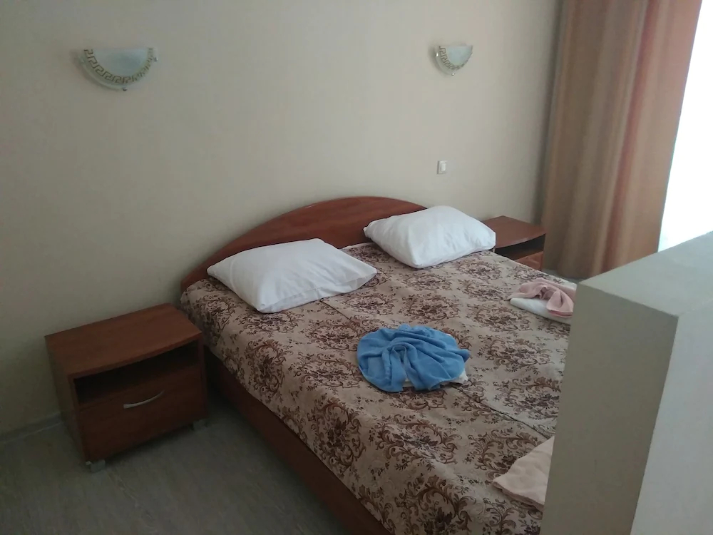 Pansionat Yuzhniy Hostel