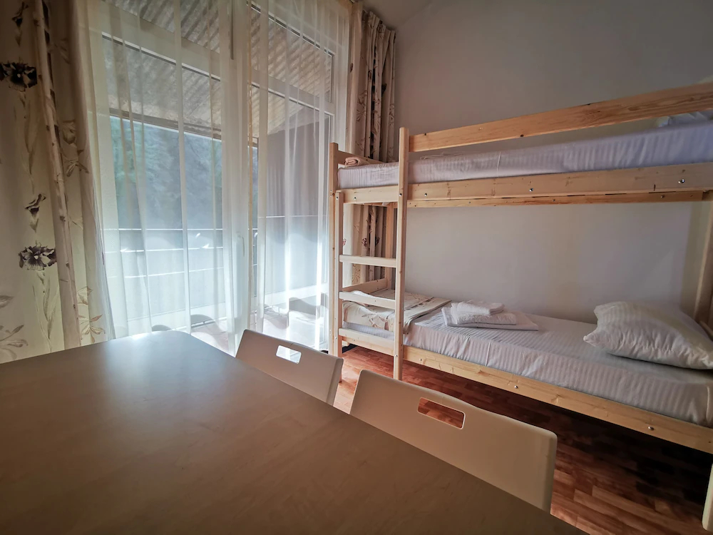 Pansionat Yuzhniy Hostel
