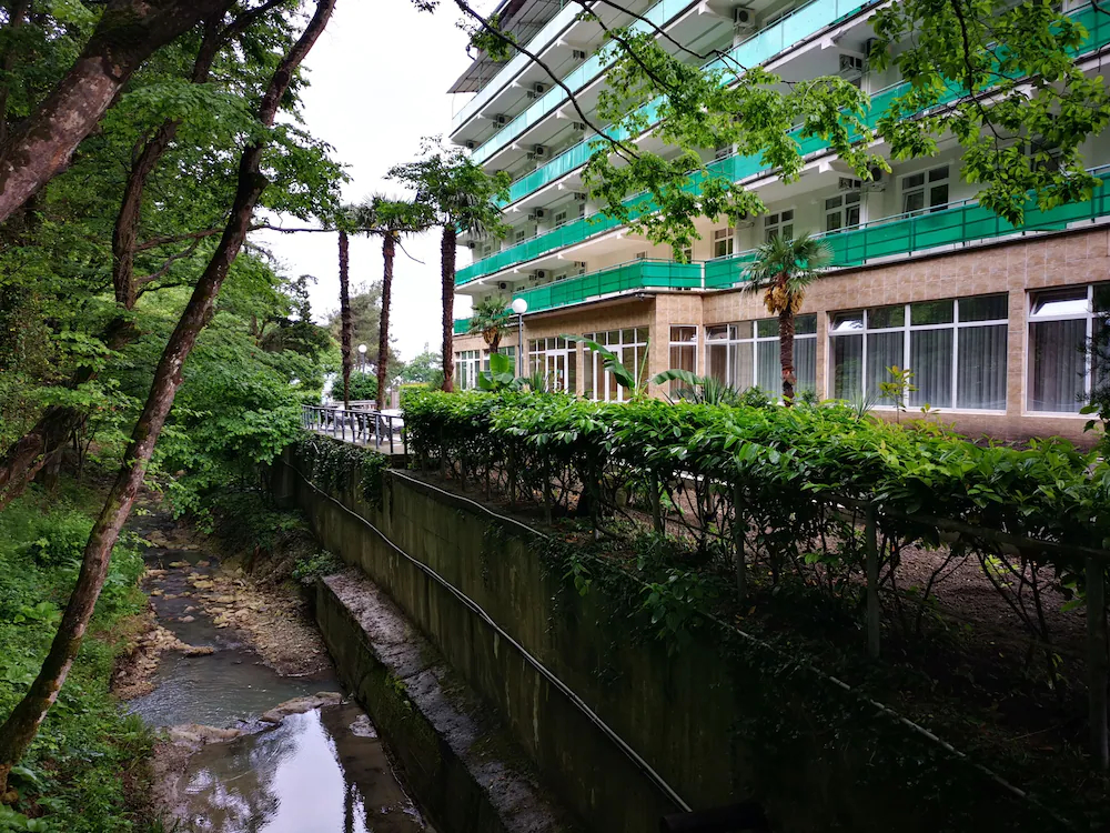 Pansionat Yuzhniy Hostel