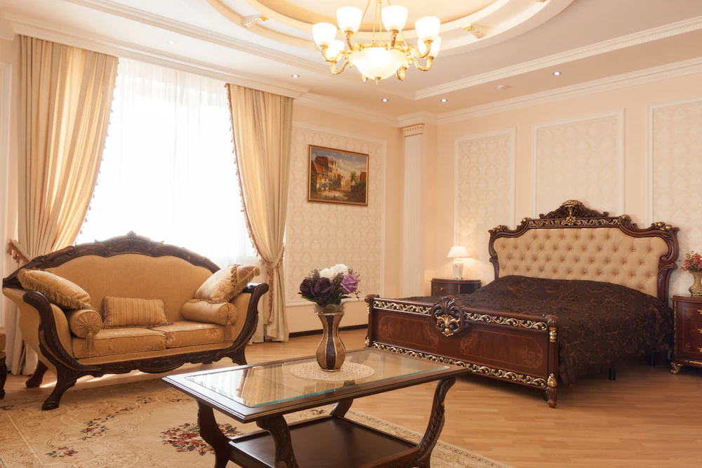 RichMan Hotel