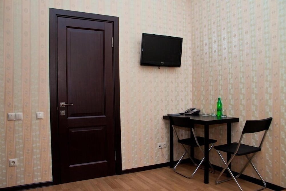 RichMan Hotel