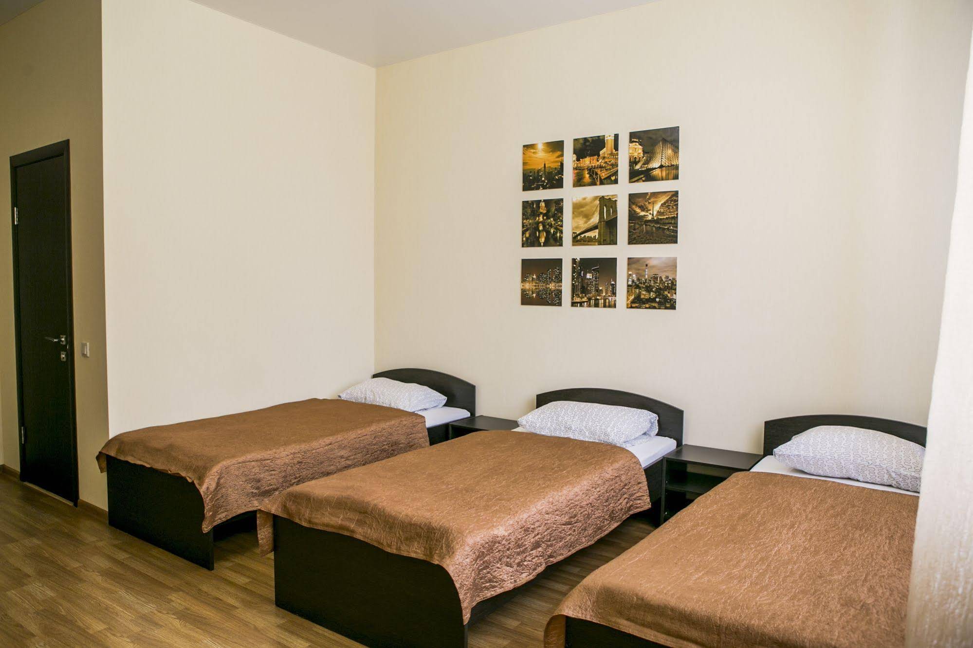Smart People Eco Hotel