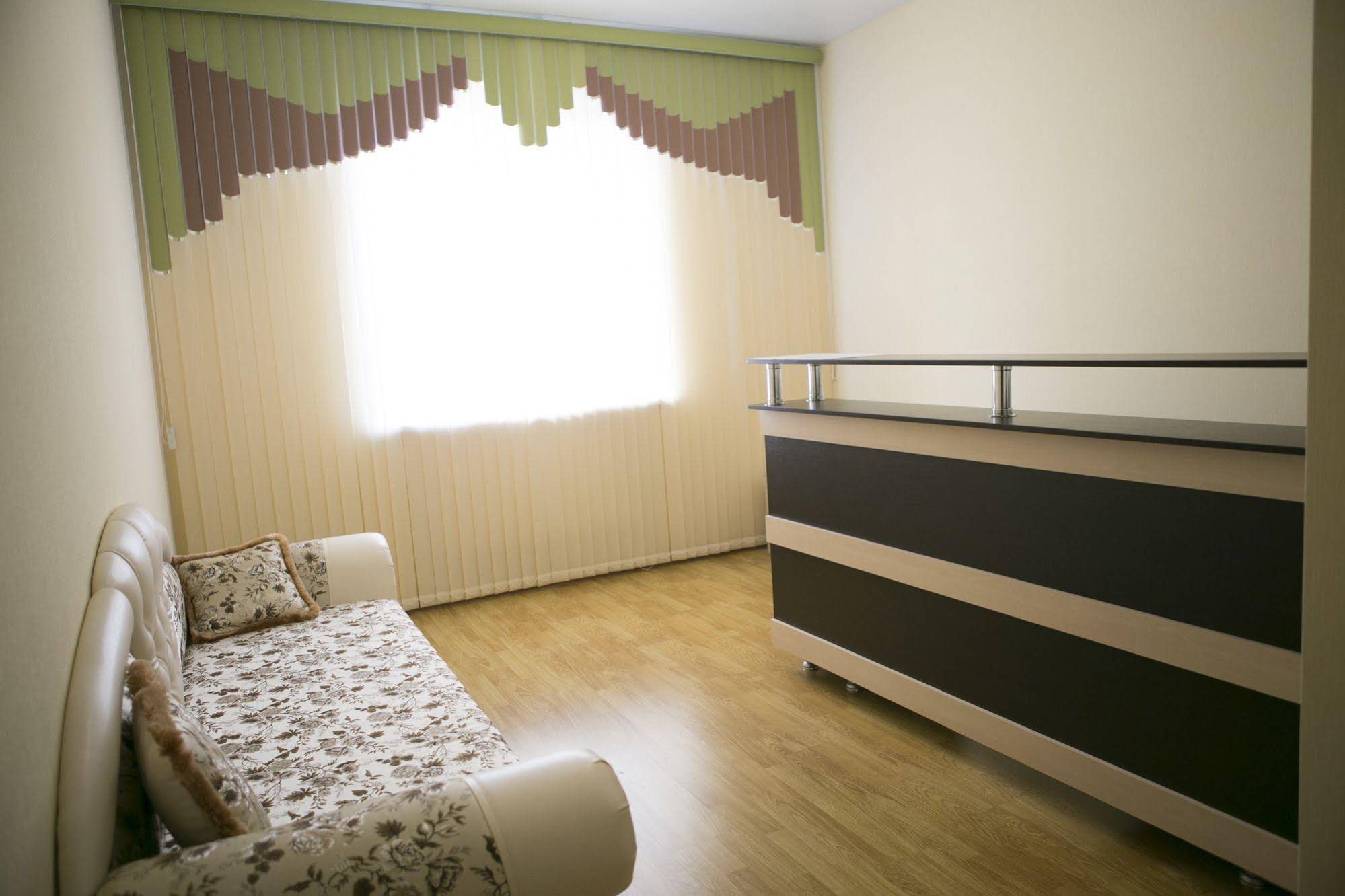 Smart People Eco Hotel