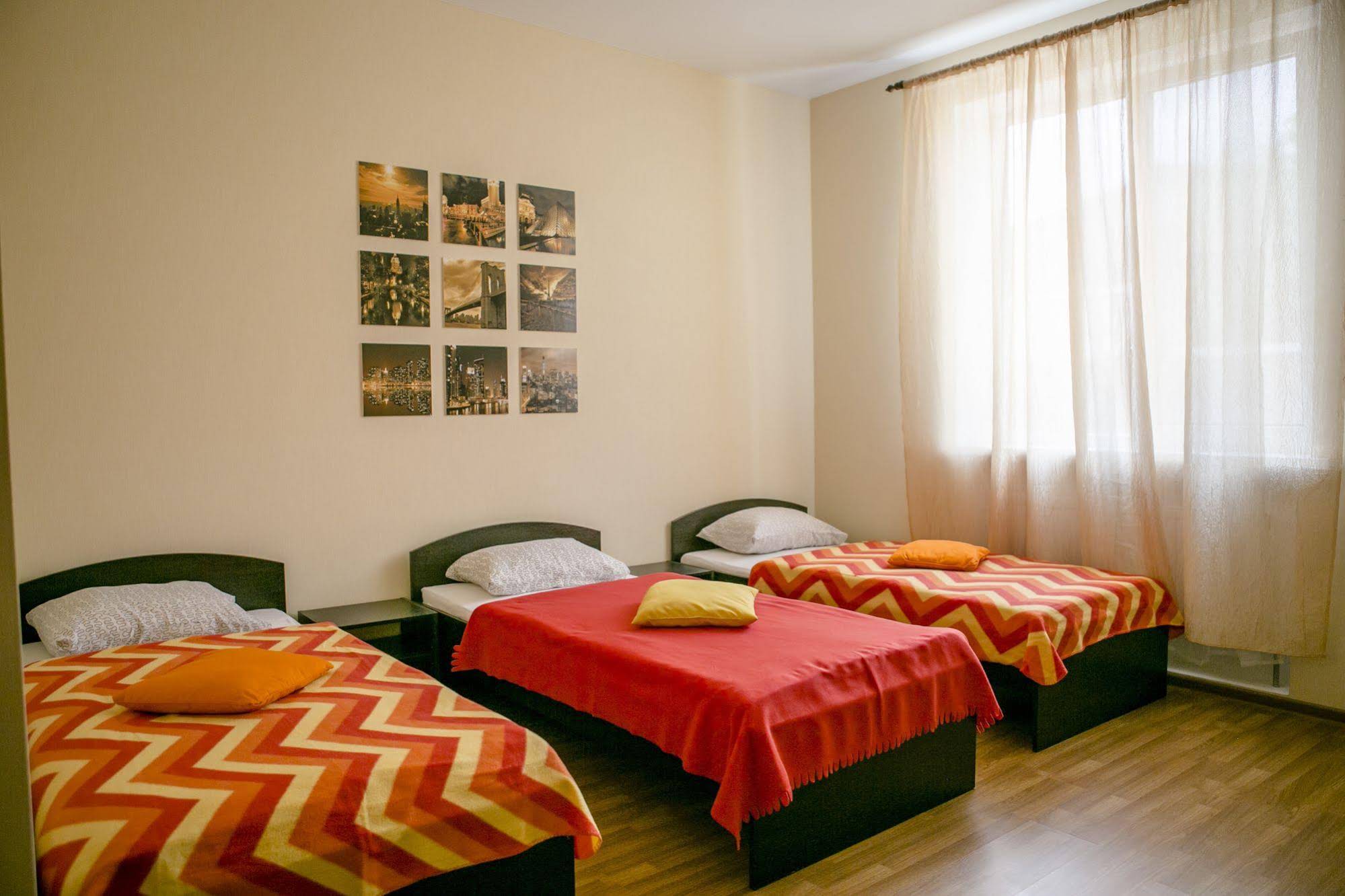 Smart People Eco Hotel
