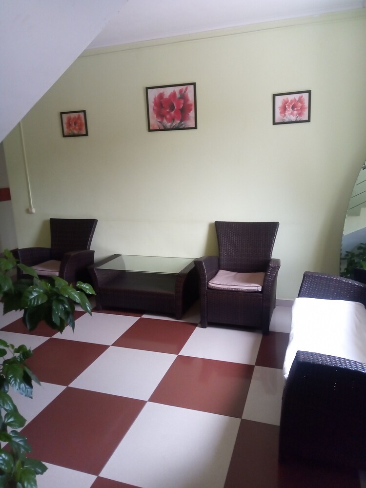 Uralsky Teremok Hotel