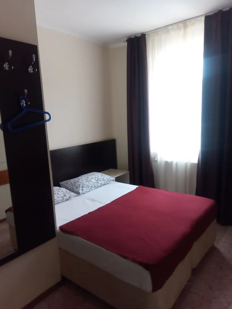 Uralsky Teremok Hotel