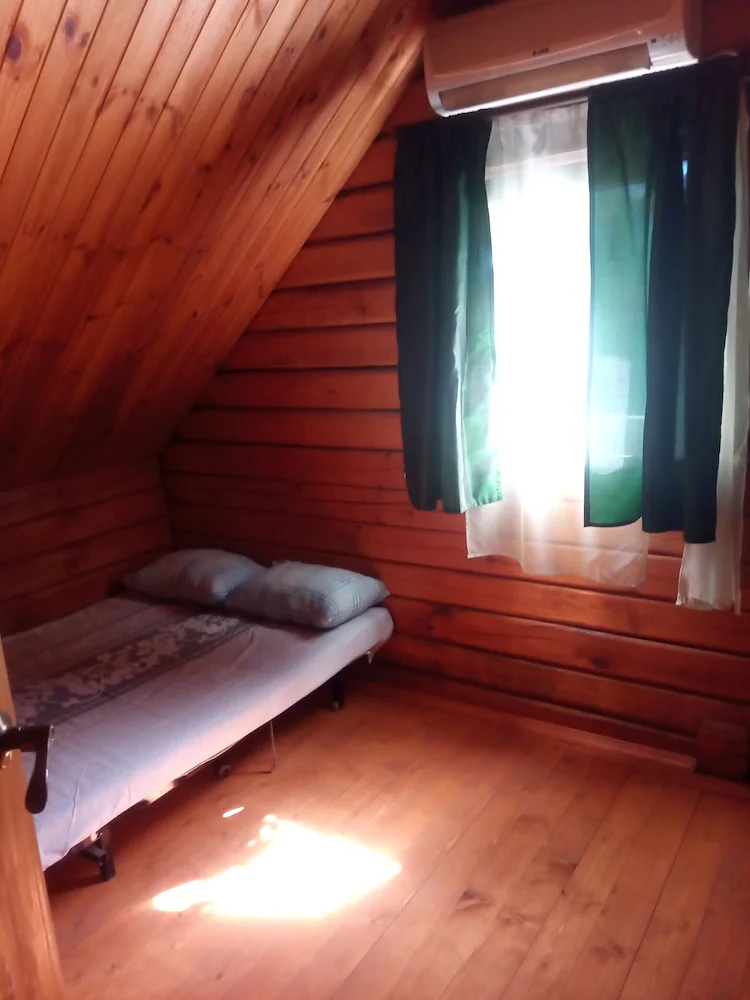 Uralsky Teremok Hotel