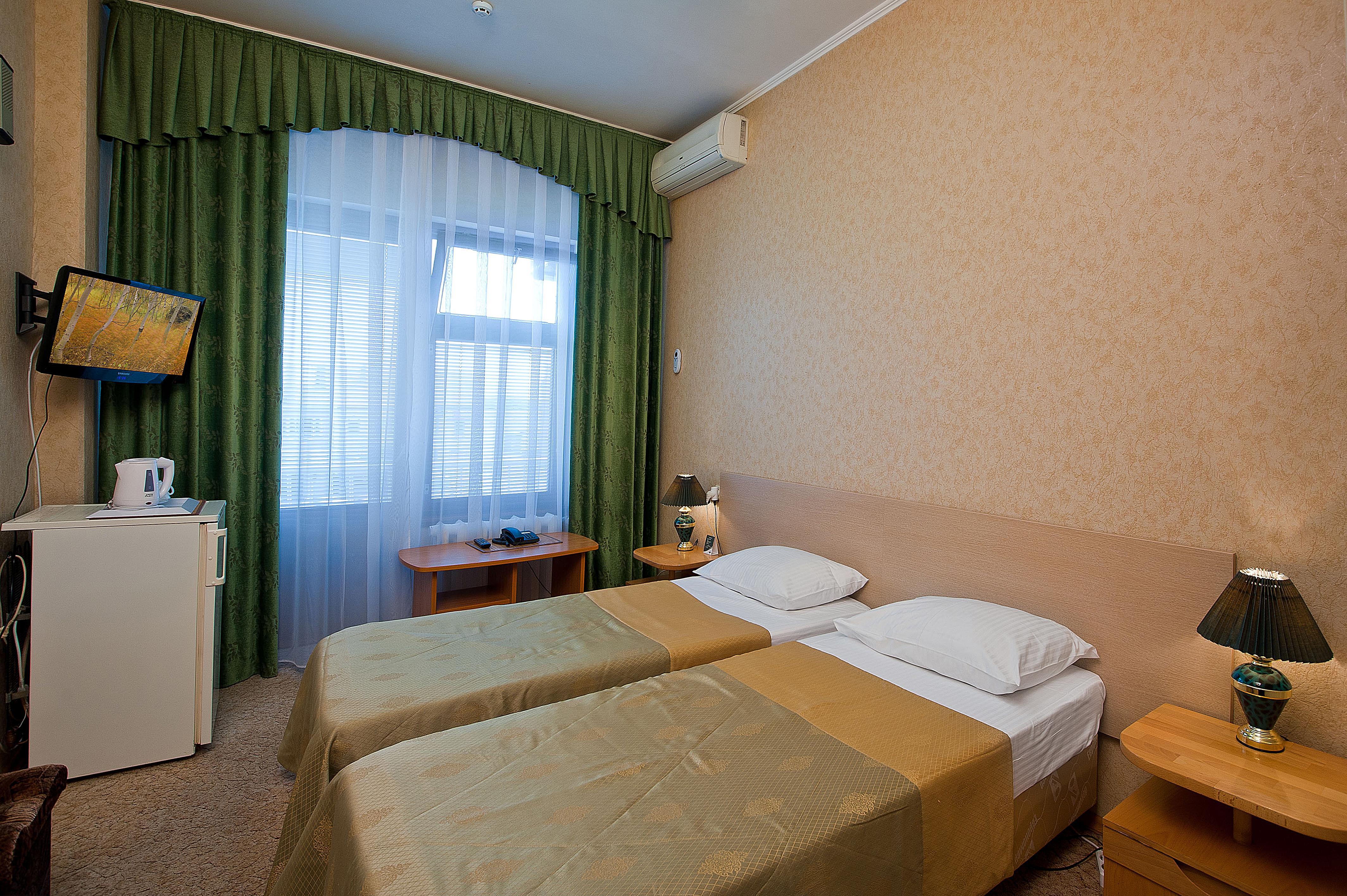 Yug Hotel