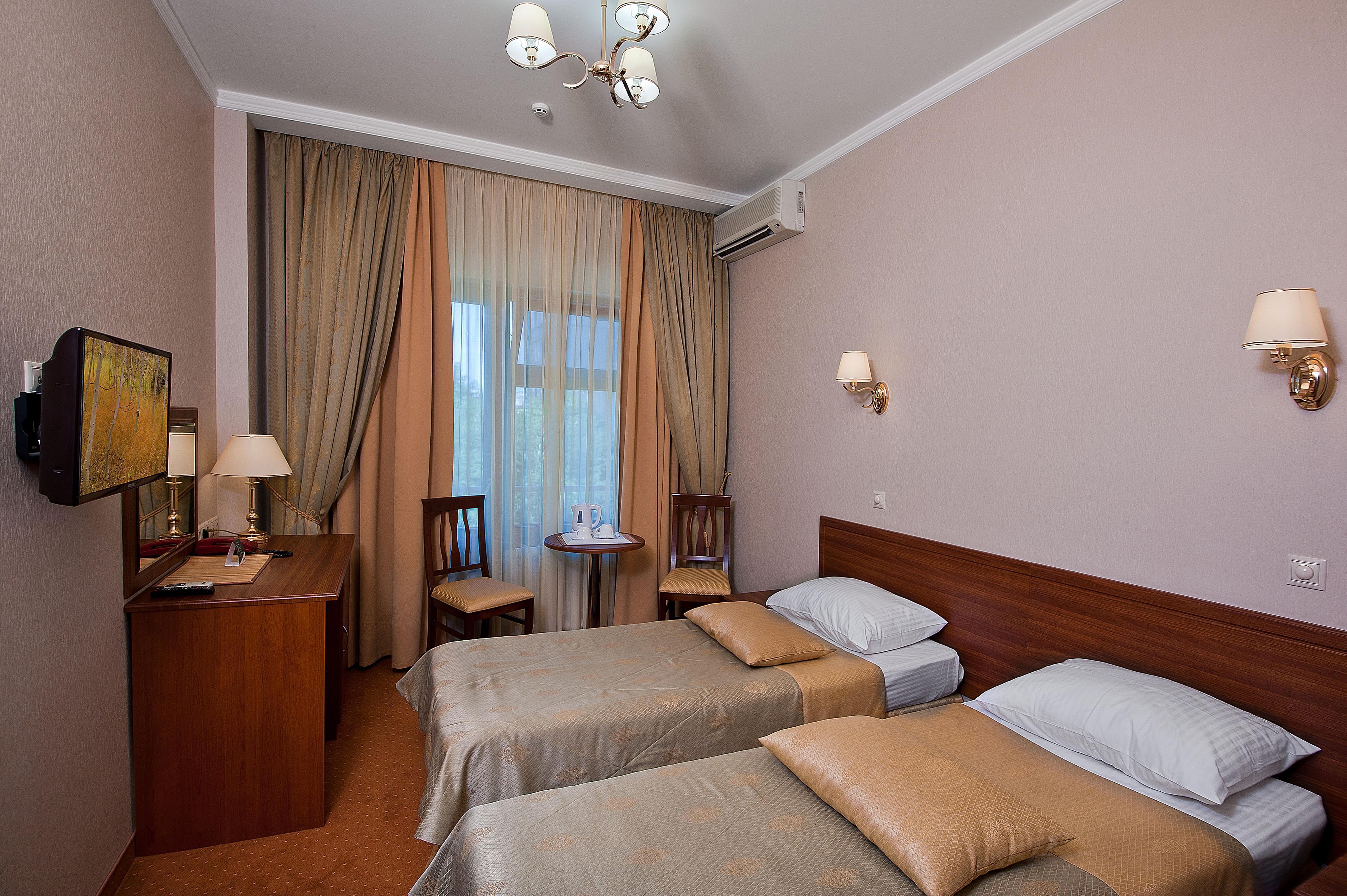Yug Hotel