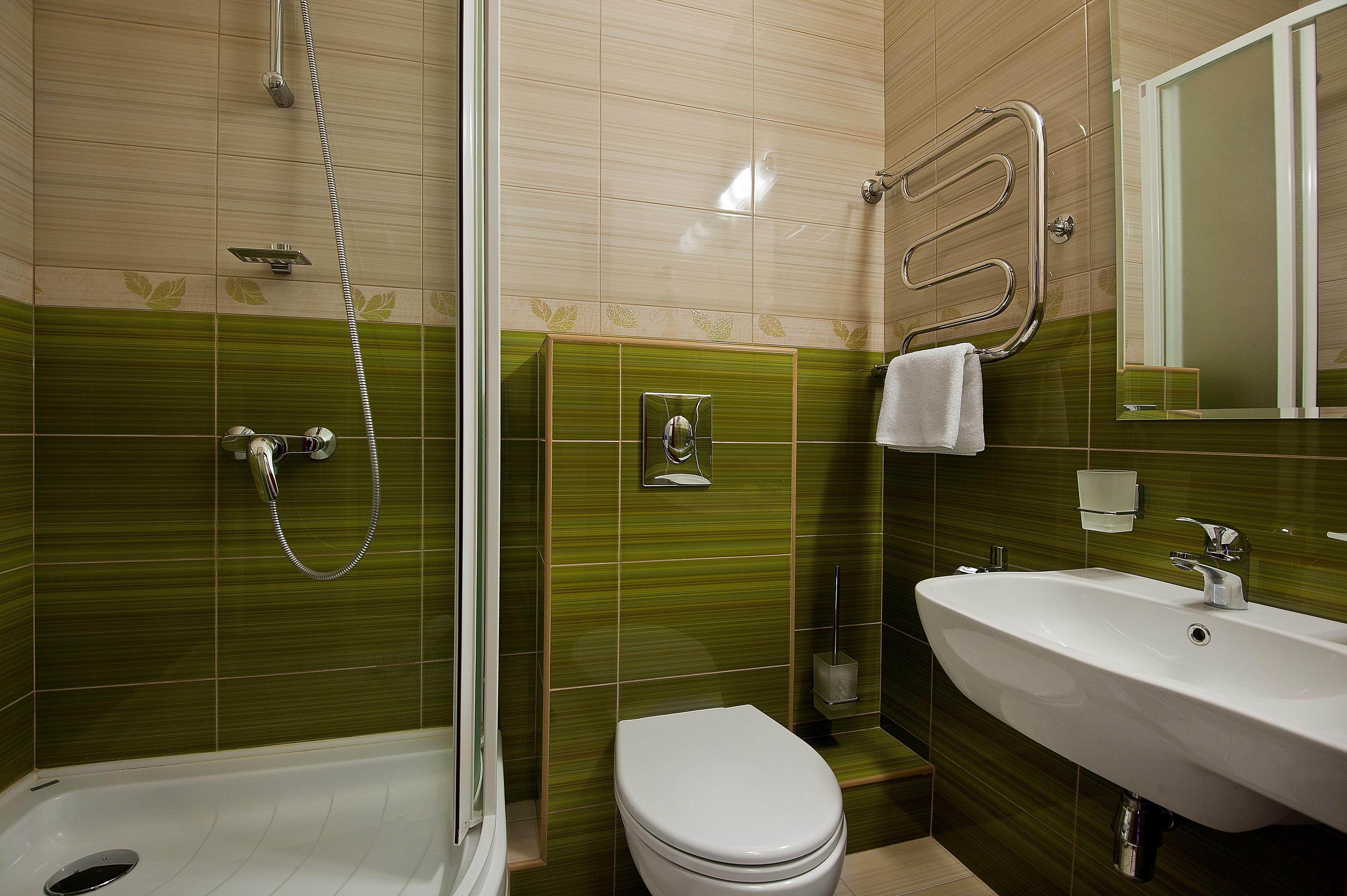 Yug Hotel