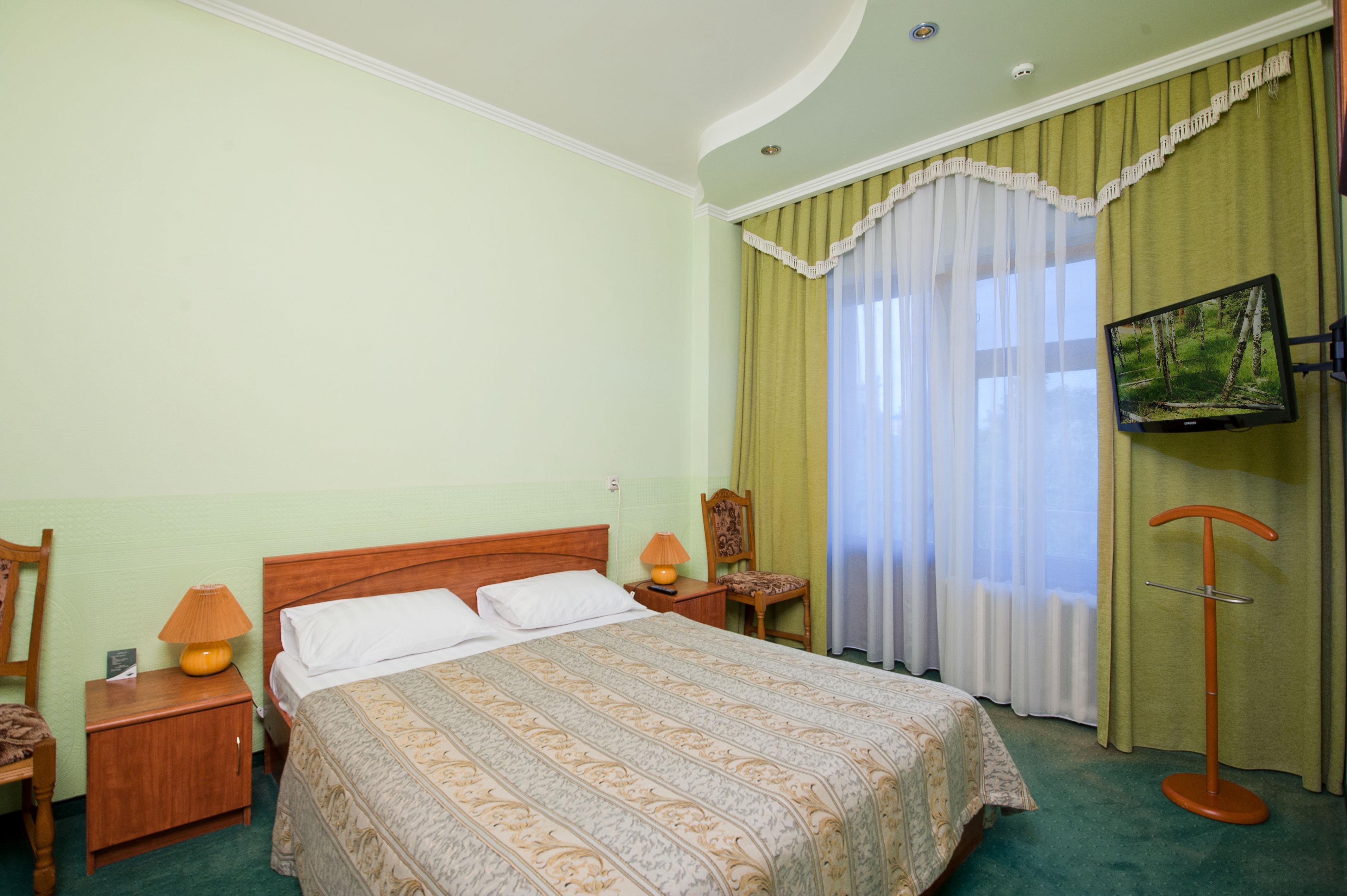 Yug Hotel