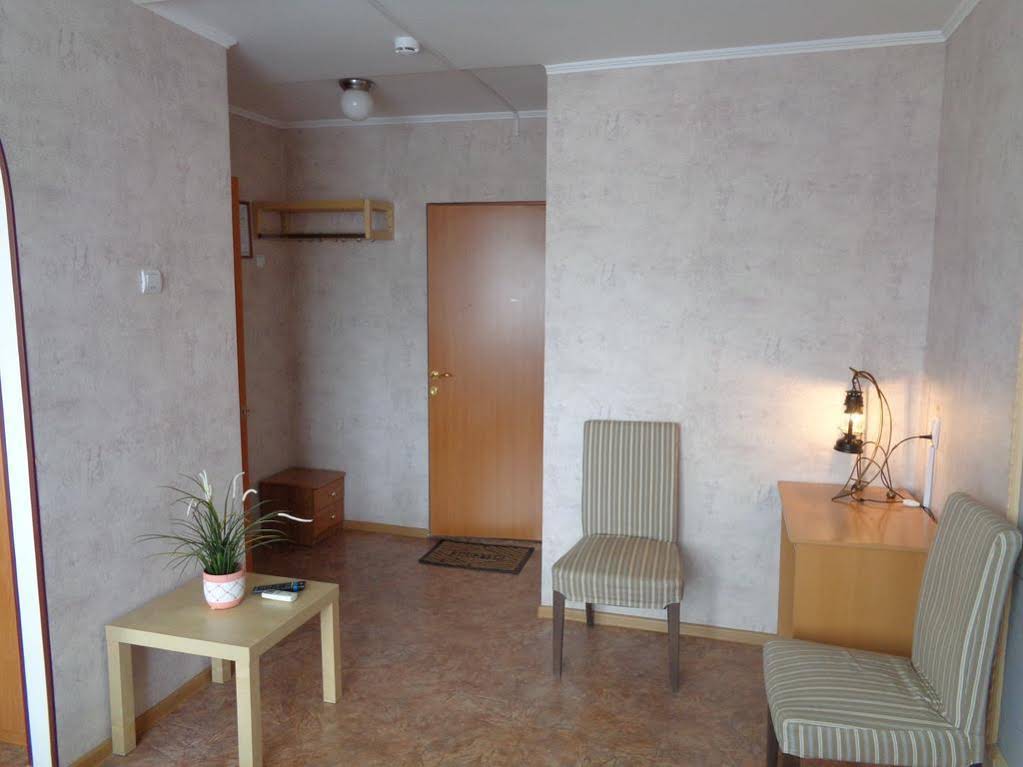 Kavkaz Hotel