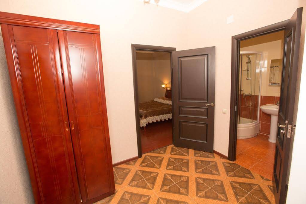 Capital Hotel