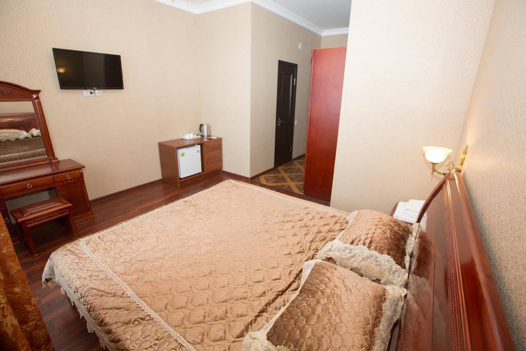Capital Hotel