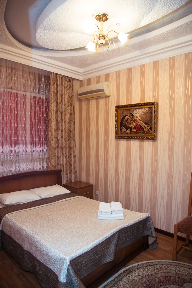 Tarkho Hotel