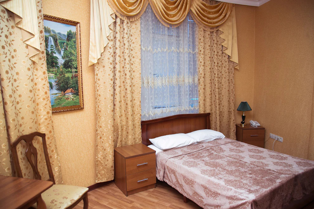 Tarkho Hotel