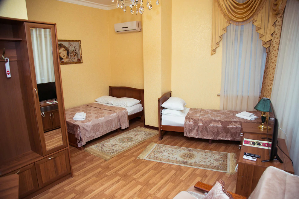 Tarkho Hotel