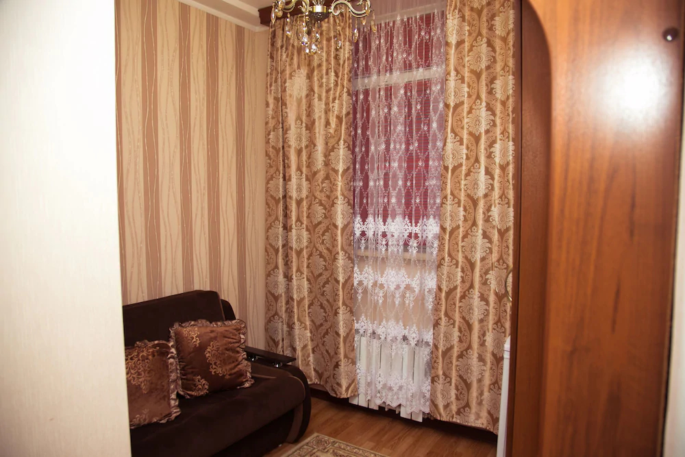 Tarkho Hotel