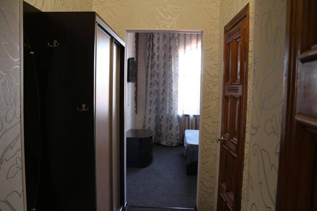 Gostiniy Dvor