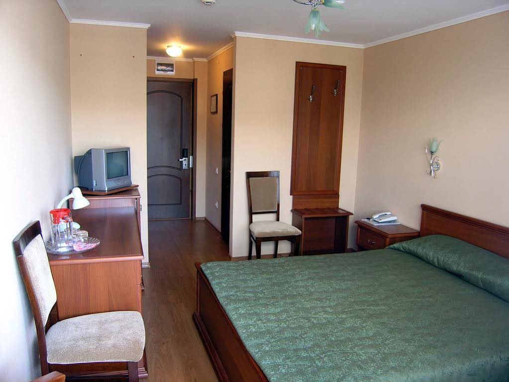 Brigantina Hotel