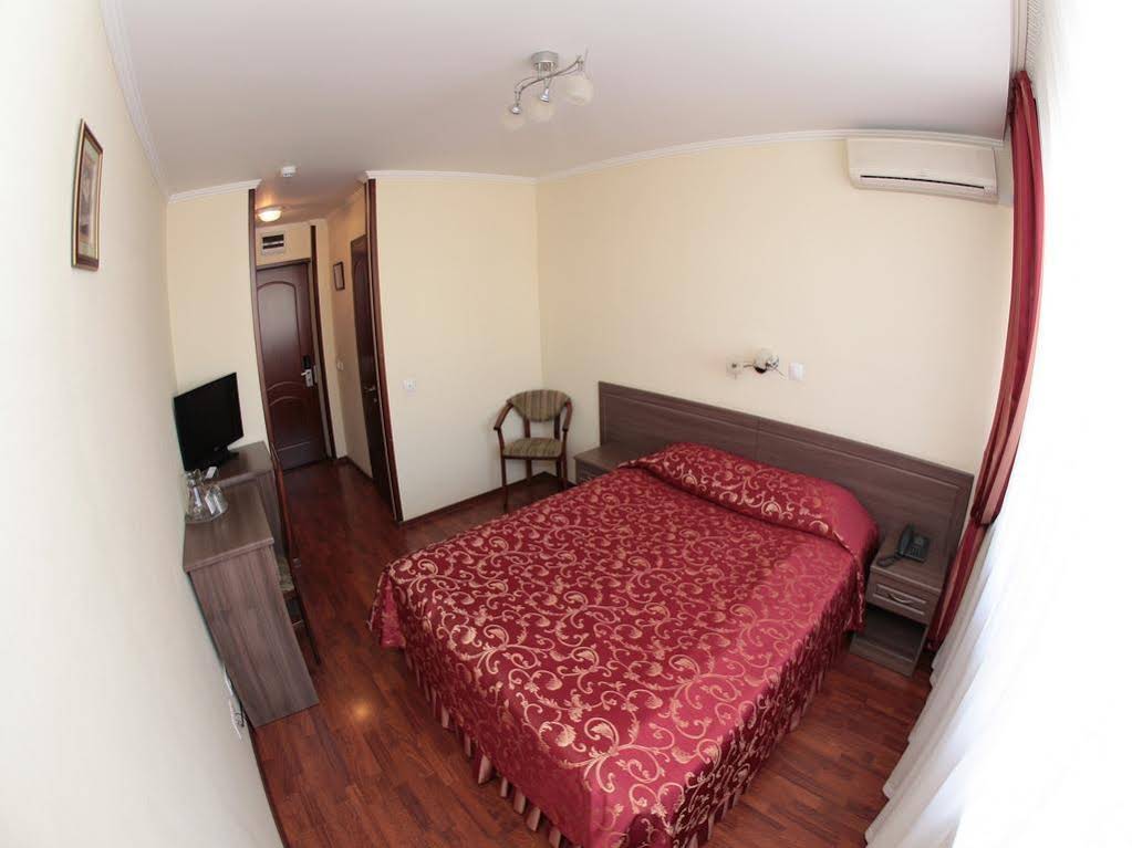 Brigantina Hotel