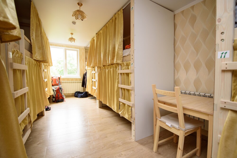 Hostel Svoi