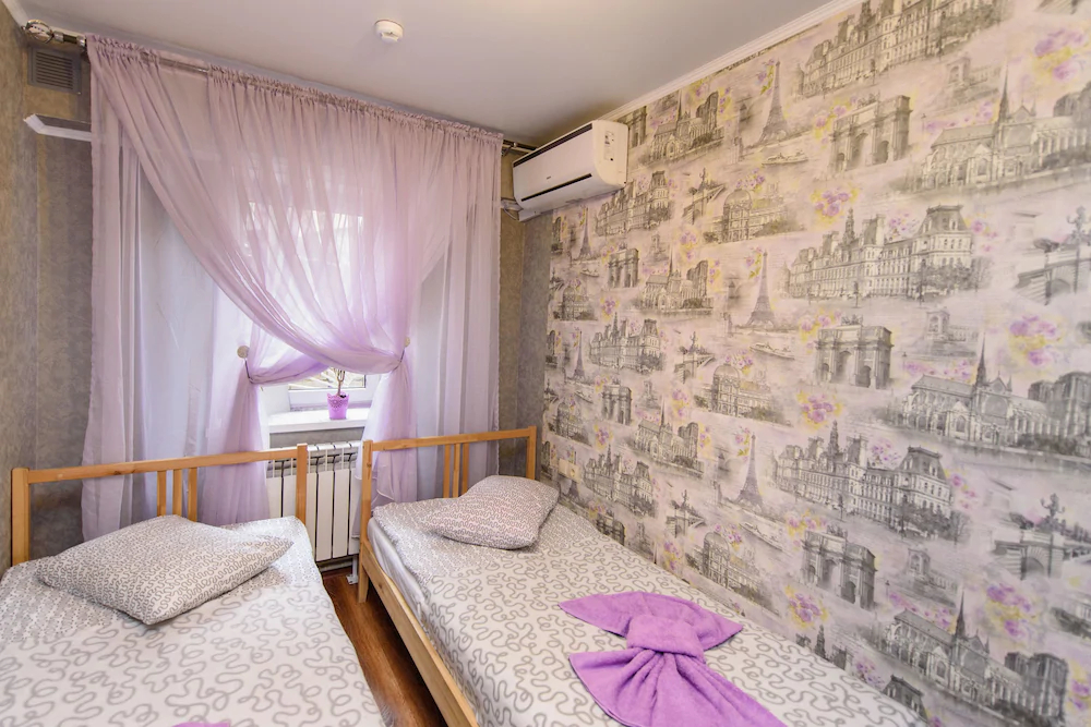 Hostel Svoi