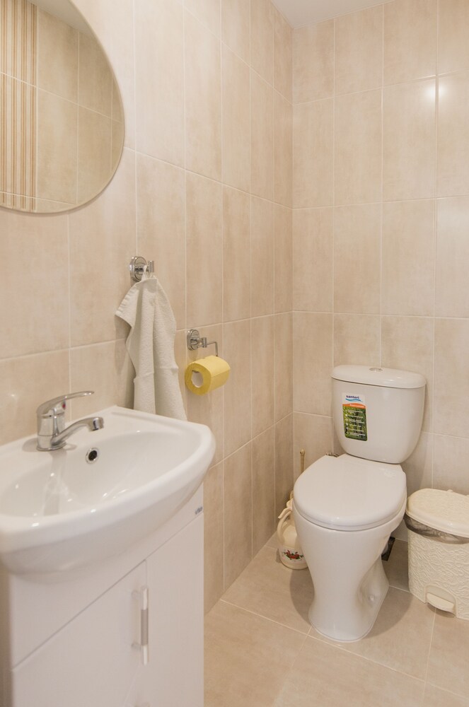 Hostel Svoi