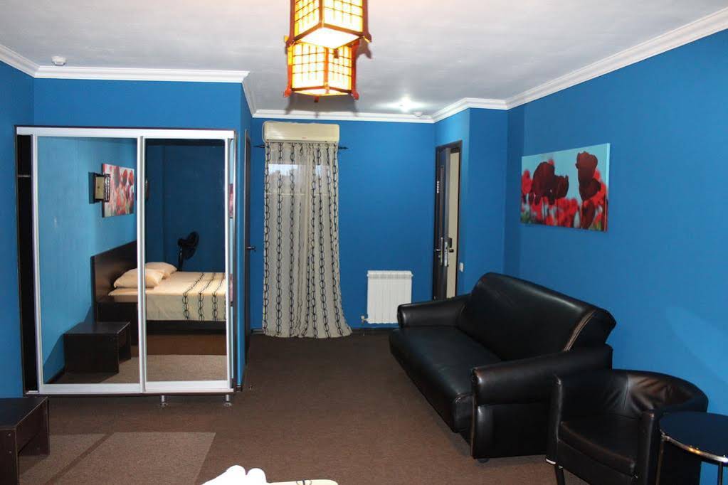 Don Hotel