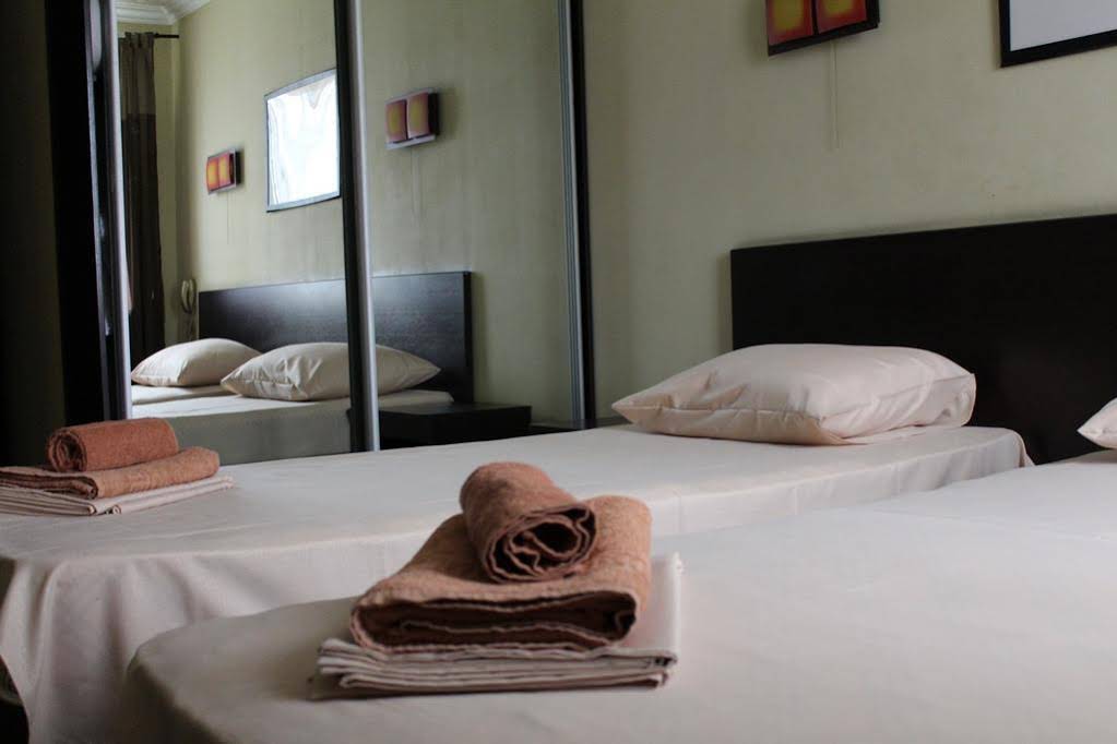 Don Hotel