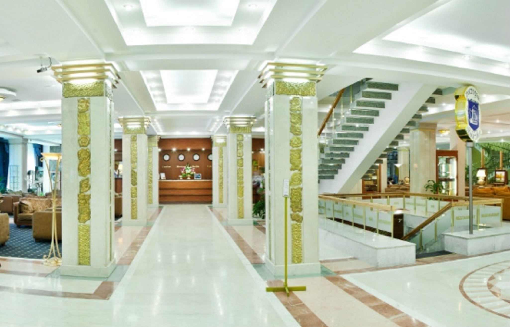 Don Plaza Congress Hotel