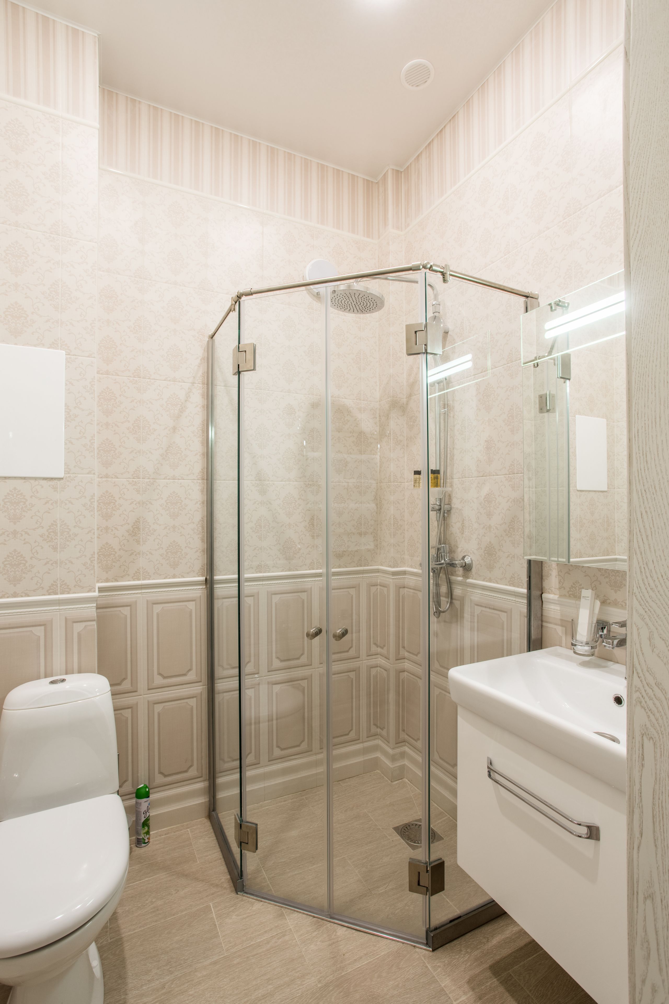 Goluboe Ozero Hotel