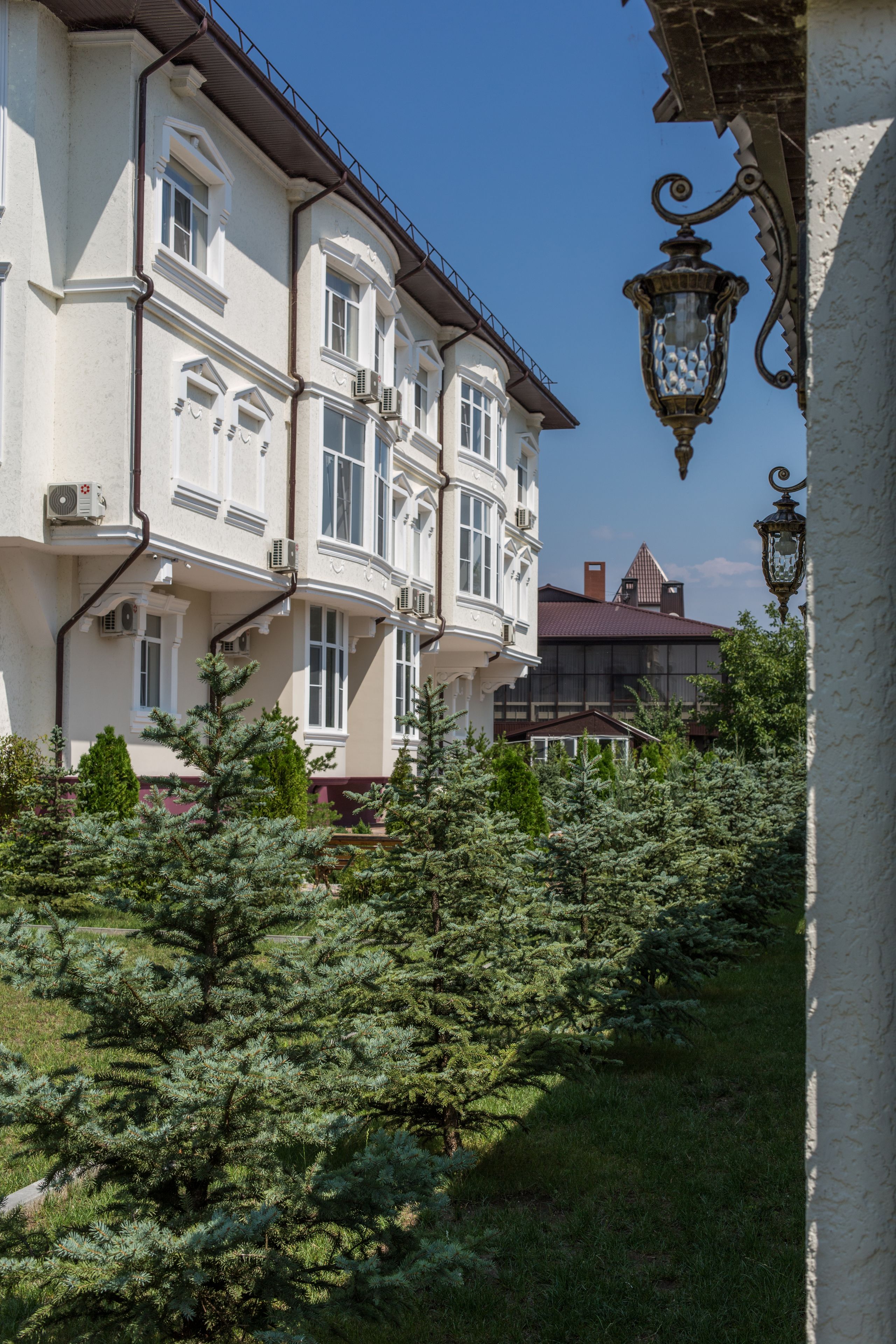 Goluboe Ozero Hotel
