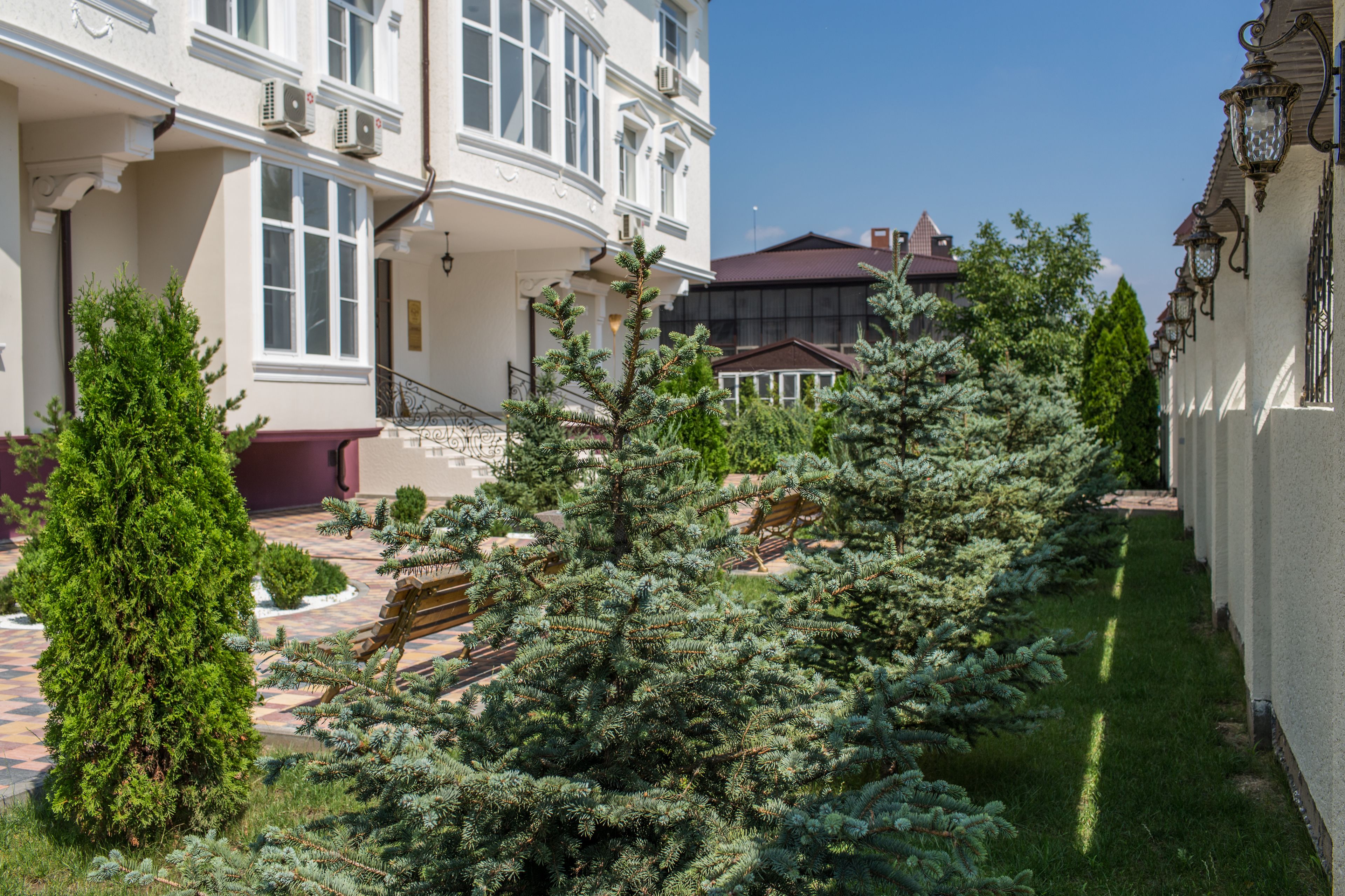 Goluboe Ozero Hotel