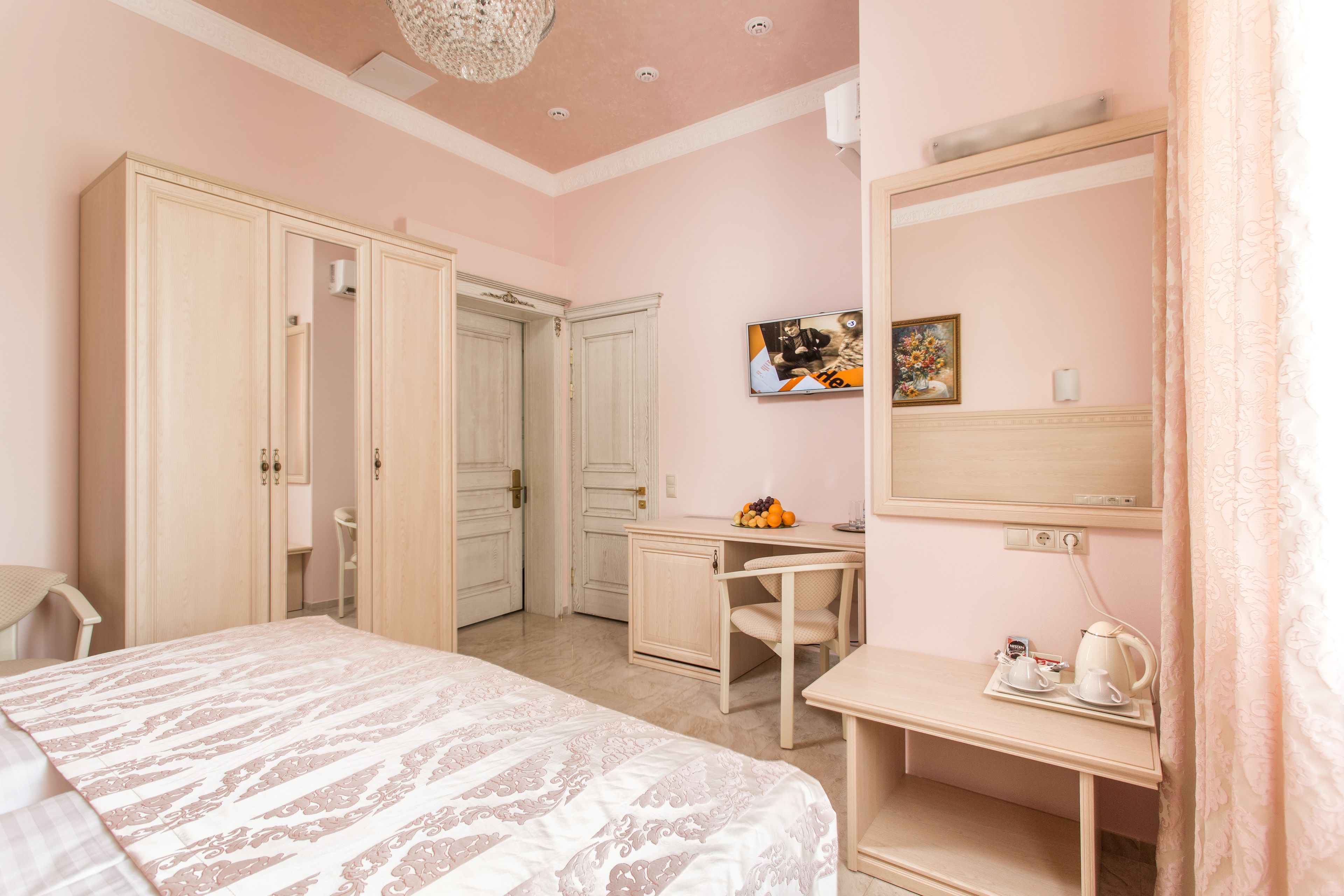 Goluboe Ozero Hotel