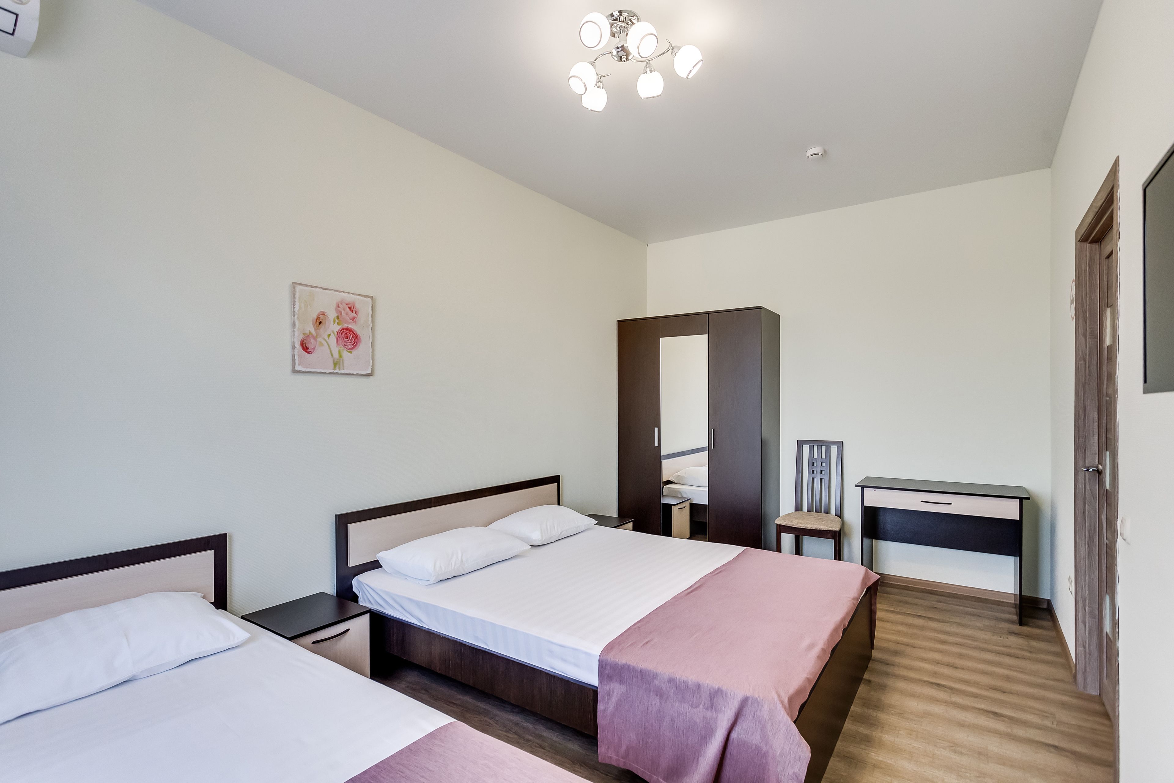 Green Hall Aparthotel
