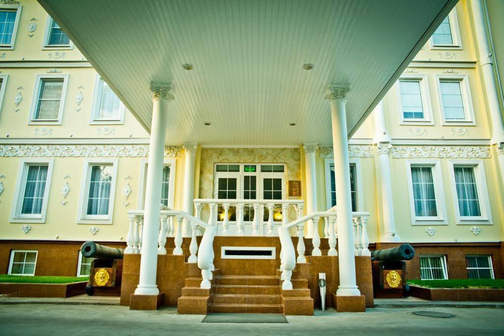 Petrovsky Prichal Luxury Hotel & SPA
