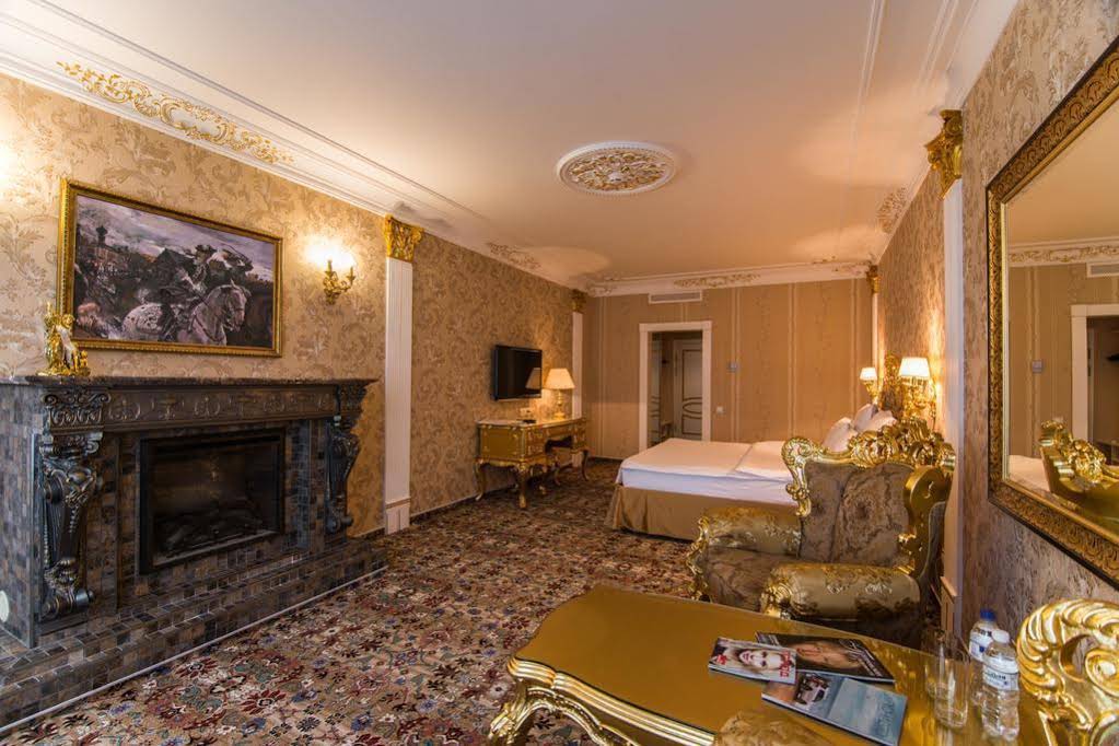 Petrovsky Prichal Luxury Hotel & SPA
