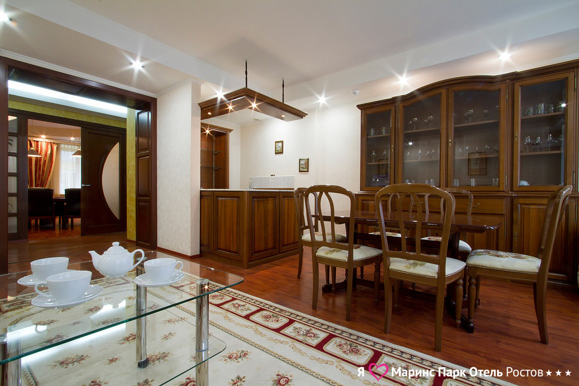 Marins Park Hotel Rostov