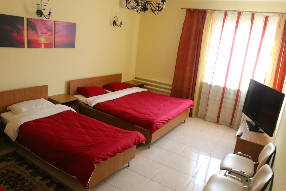 Meridian-Yug Hotel