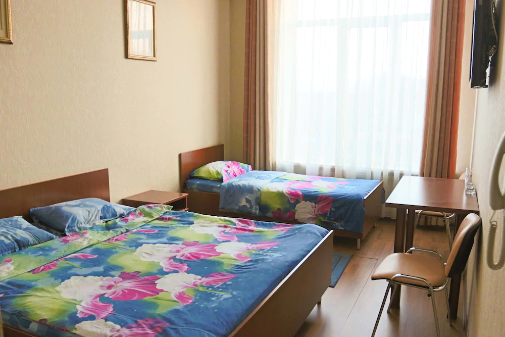 Meridian-Yug Hotel