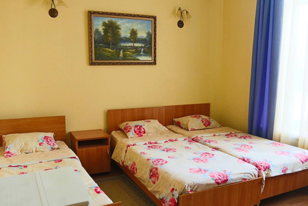 Meridian-Yug Hotel