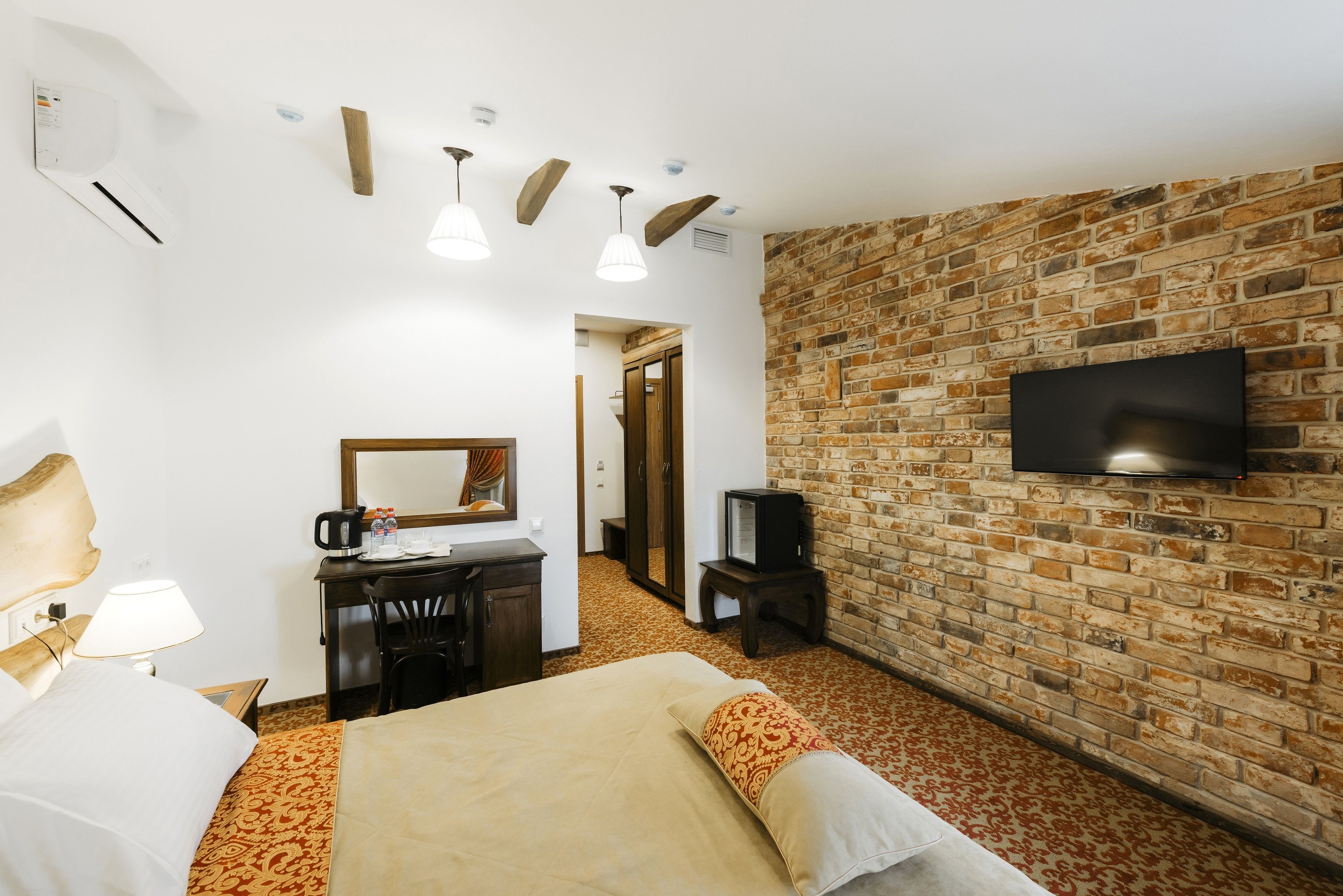 Old Town Hotel