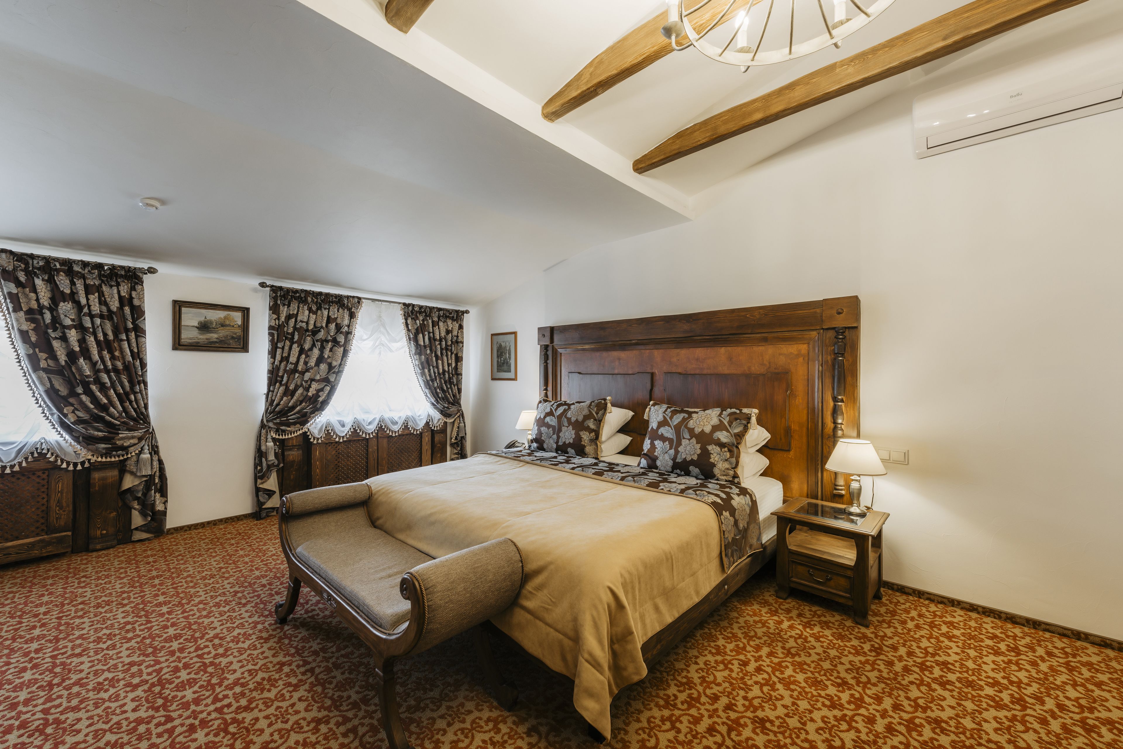 Old Town Hotel