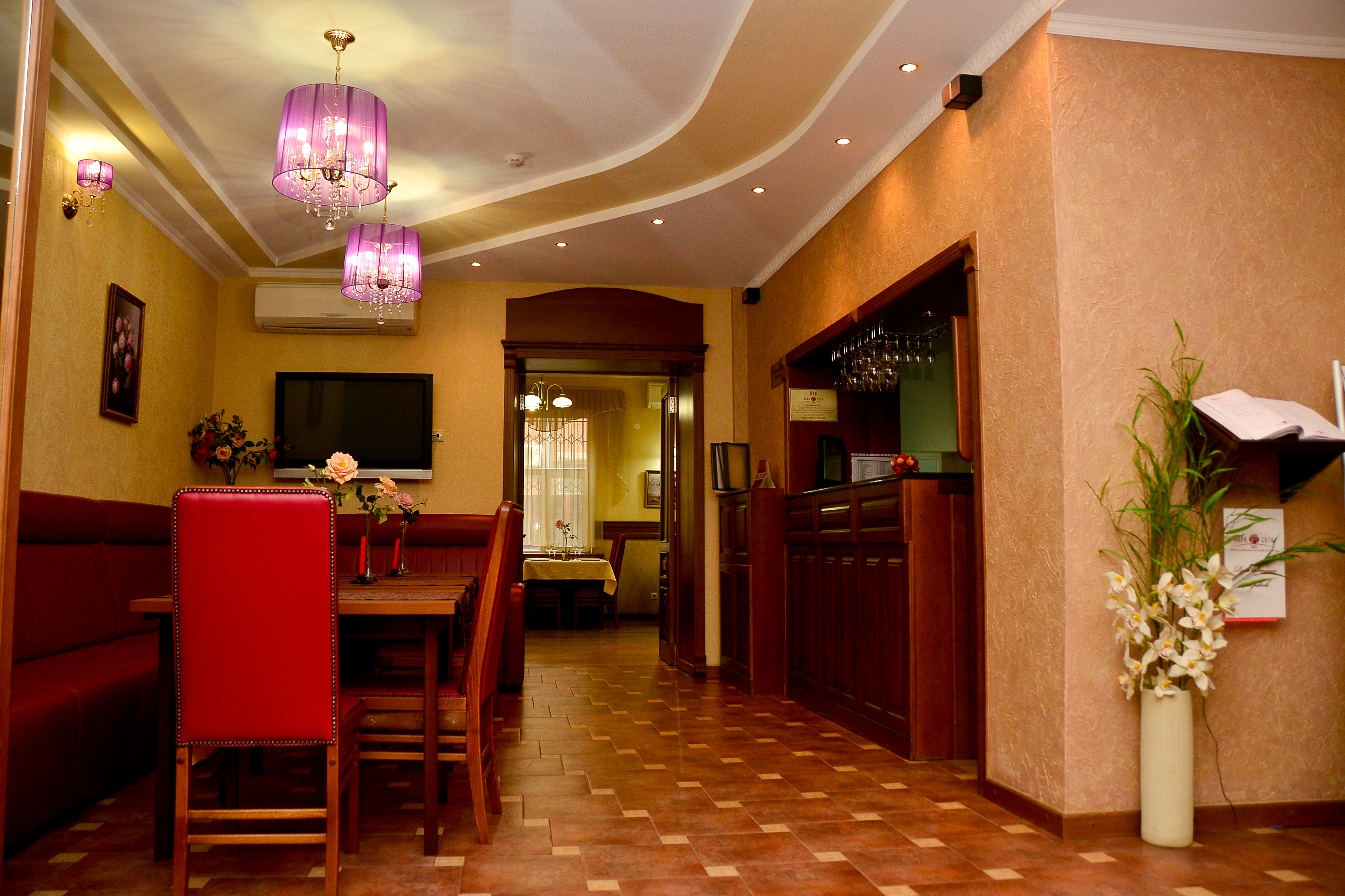 City Rose Hotel