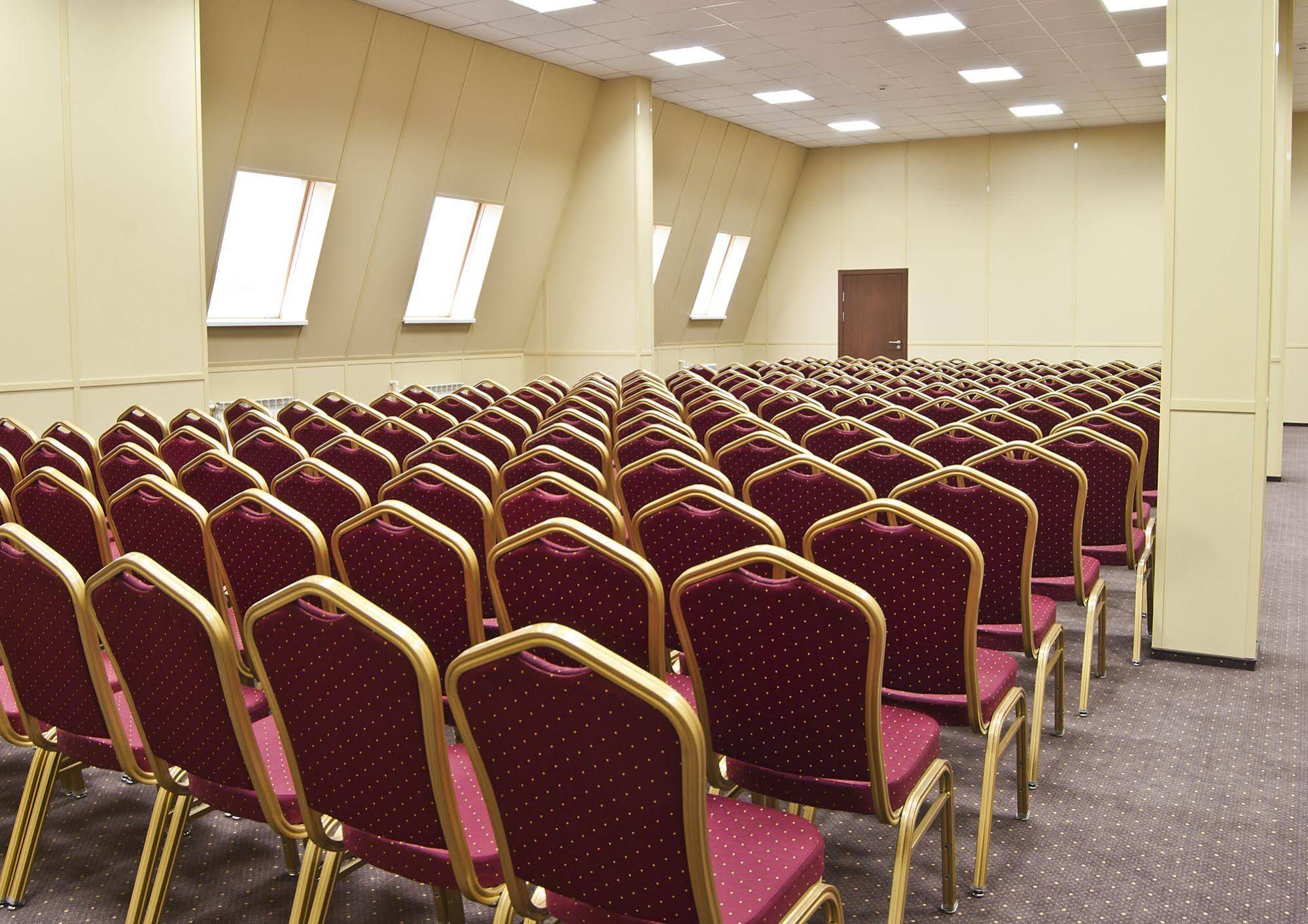 Park Hotel Nadezhda