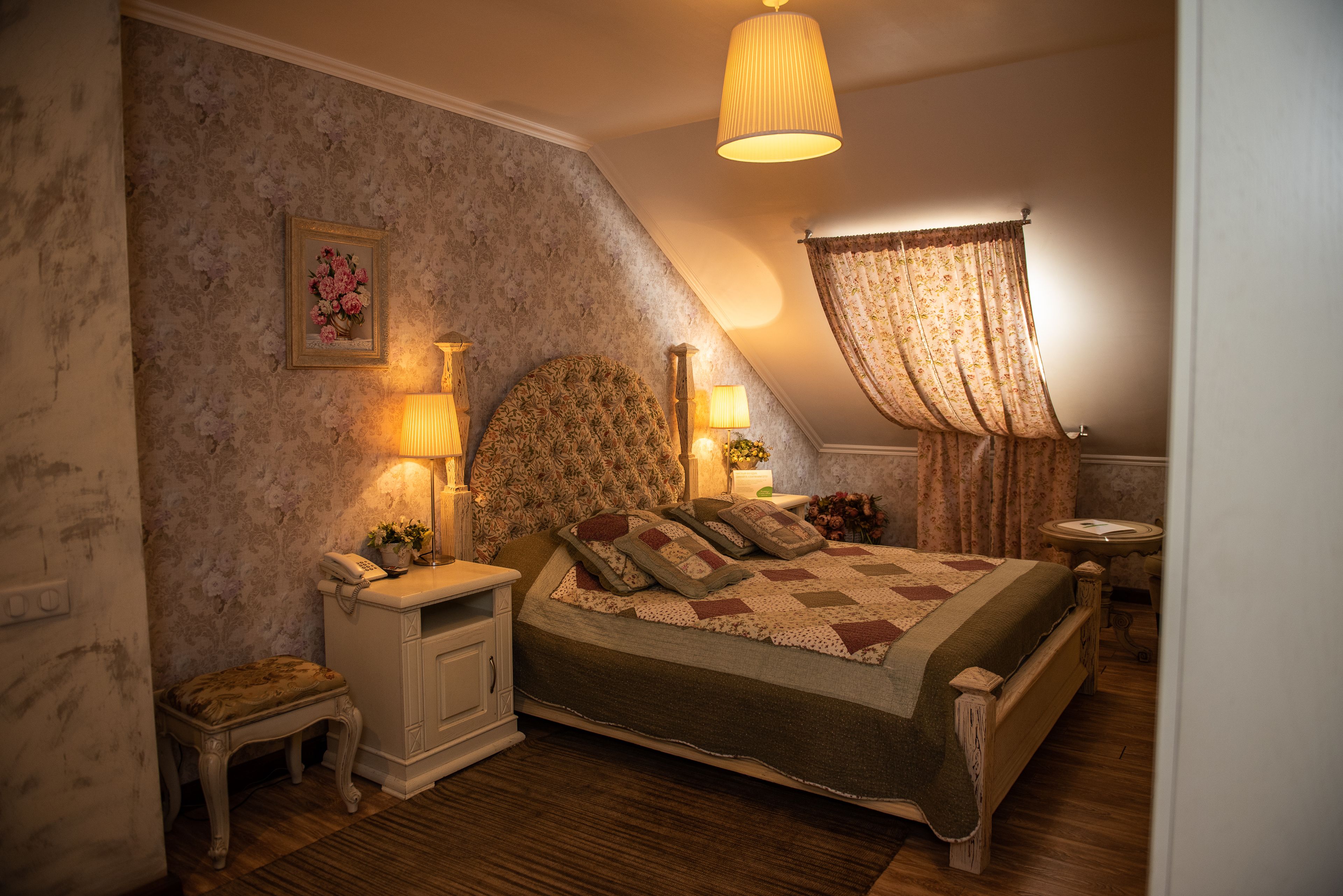 Rassl Country Home