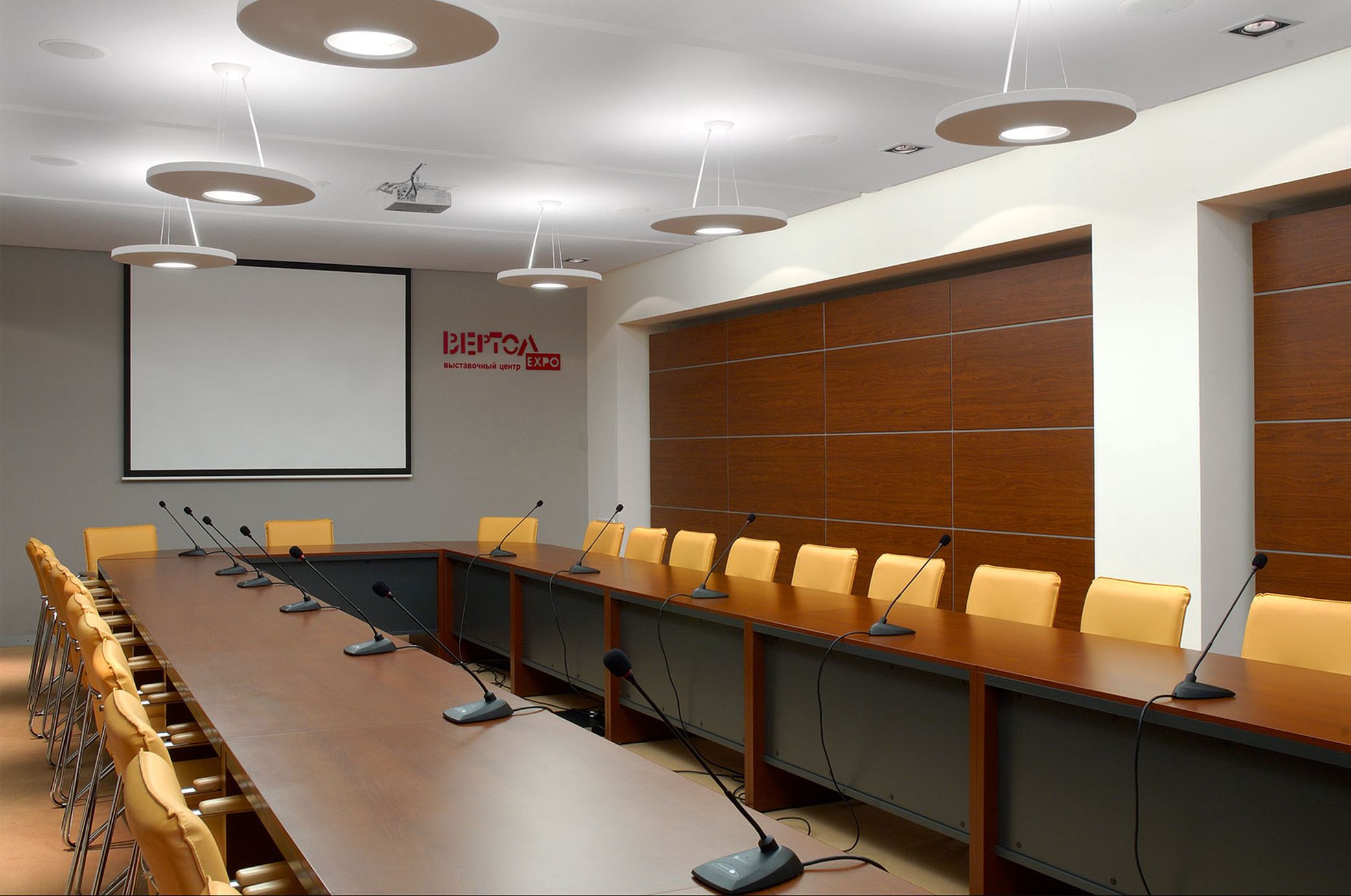 Topos Congress Hotel