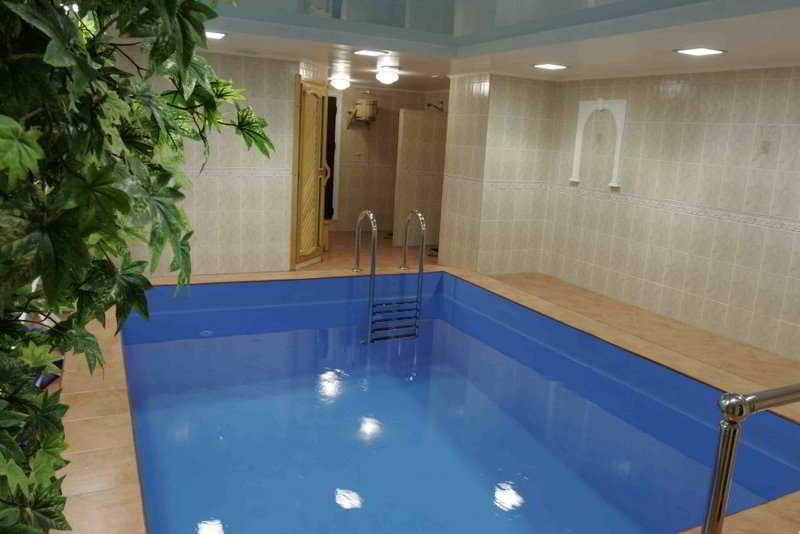 Hotel Zvezda